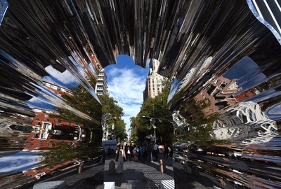 移民危機に着想、「垣根」テーマにした艾未未氏の作品 米NY