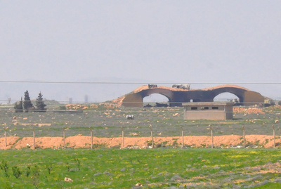 米国、シリア攻撃継続を警告 安保理緊急会合、ロシアと対立