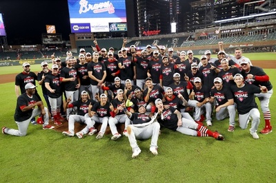 カージナルスがブレーブス下し優勝決定Sへ、初回10点はPO記録