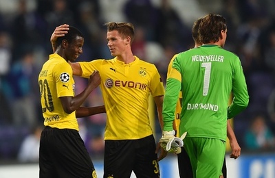 ドルトムント、敵地で快勝し首位キープ 欧州CL