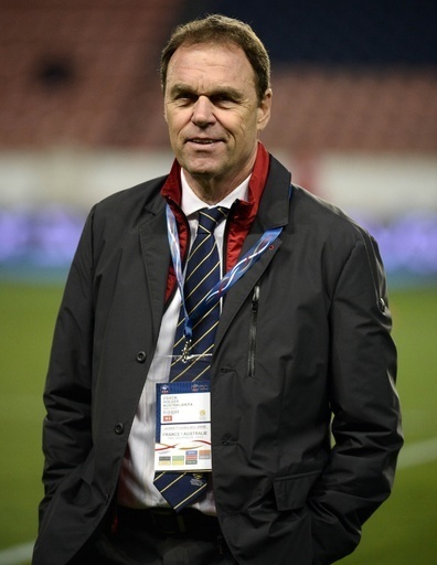 豪代表オジェック監督が解任