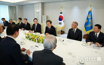 李在明大統領、韓国財界関係者と面会…「不要な規制、思い切って整理する」