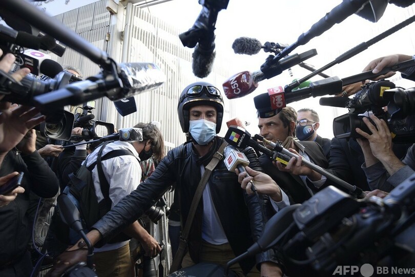 脳手術のマラドーナ氏が退院 代理人「奇跡」