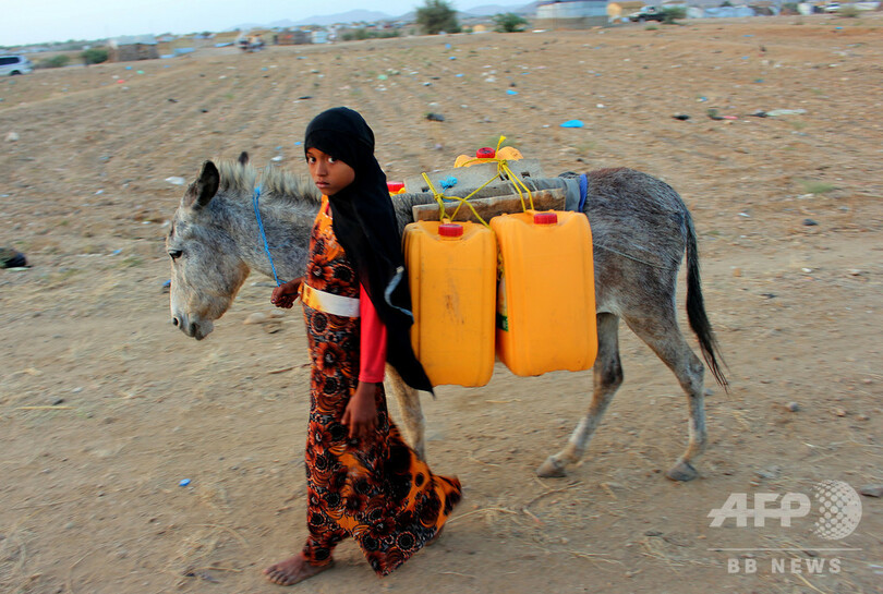 新型コロナ予防の手洗い、数百万人の手に届かないぜいたく イエメン