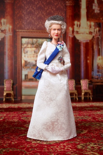 英女王のバービー人形発売 在位70年記念 写真3枚 国際ニュース：AFPBB News
