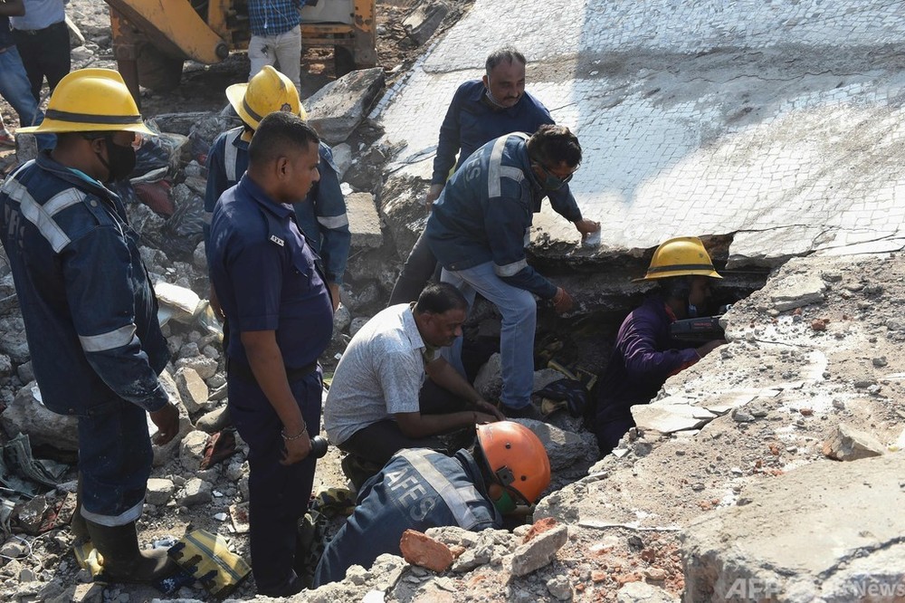 工業団地で爆発、12人死亡 印アーメダバード