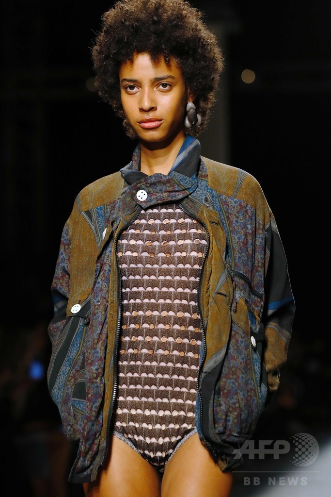 「アンドレアス・クロンターラー フォー ヴィヴィアン・ウエストウッド」17年春夏