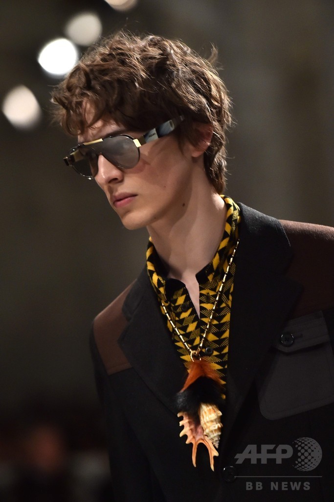 「プラダ」17/18年秋冬メンズ