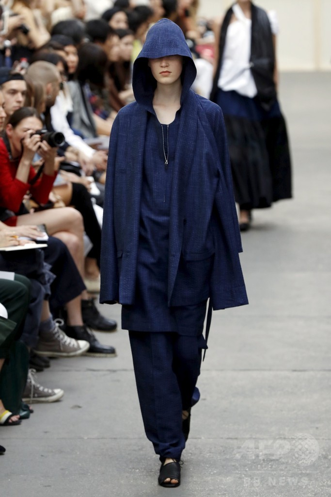 「ネヘラ」17年春夏