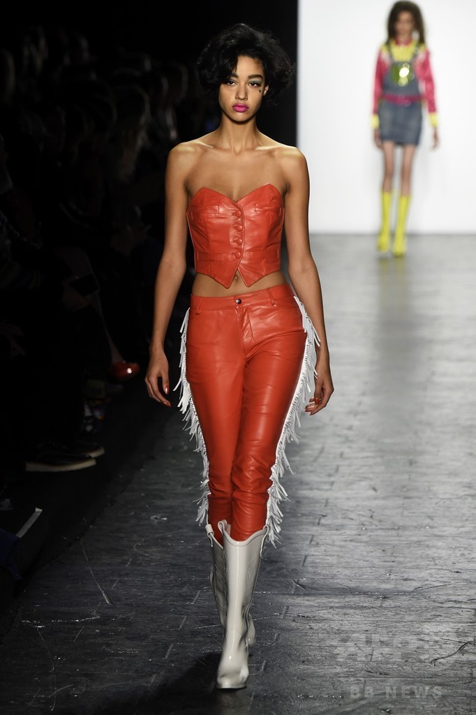 「ジェレミー・スコット」16/17年秋冬コレクション