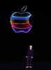 米カリフォルニア州クパチーノでアップルが開いたイベントで登壇したティム・クック最高経営責任者（2019年9月10日撮影）。(c)Josh Edelson / AFP