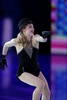 ソチ冬季五輪、フィギュアスケート・エキシビションの演技に臨むグレイシー・ゴールド（Gracie Gold、2014年2月22日撮影）。(c)AFP/ADRIAN DENNIS
