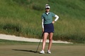 女子ゴルフ米国ツアーメジャー第2戦、全米女子オープン2日目。12番のグリーンに臨むネリー・コルダ（2024年5月31日撮影）。(c)Patrick Smith/Getty Images/AFP