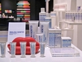 「マリン＆ゴッツ（MALIN+GOETZ）」大阪店の内観。（c）MALIN+GOETZ