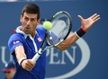 全米オープンテニス、男子シングルス1回戦。リターンを狙うノバク・ジョコビッチ（2015年8月31日撮影）。(c)AFP/TIMOTHY  A. CLARY