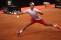 テニス、イタリア国際、男子シングルス準々決勝。リターンを打つノバク・ジョコビッチ（2020年9月19日撮影）。(c)Clive Brunskill/ POOL / AFP