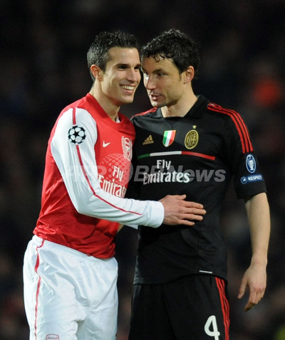 img_b72ae93e3d9833ba56baba702f