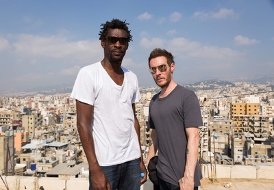 バンクシーの正体はやっぱりあの人？ 著名DJの発言で臆測再燃