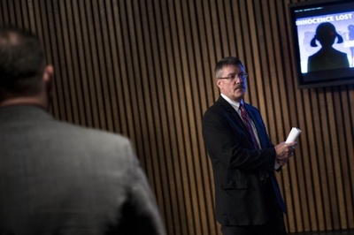 FBIが全米76都市で児童売春の一斉摘発、105人保護 150人逮捕