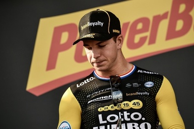 高速クラッシュで同胞が昏睡、フルーネヴェーヘンが謝罪 自転車