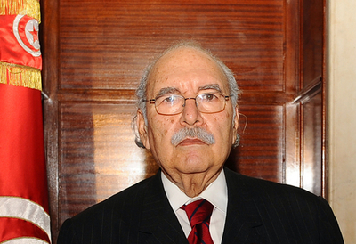 政権崩壊のチュニジア、暫定大統領にメバザア下院議長