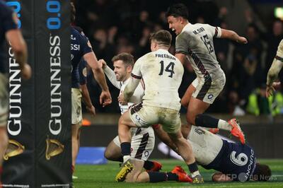 イングランドが土壇場トライで仏に競り勝つ、シックスネーションズ