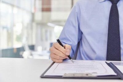 「病気休暇で欧州旅行」「職務上関連ある業者とゴルフ」…やりすぎの韓国公務員を摘発