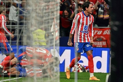 マドリードダービーはドロー、アトレティコが終了間際に同点弾