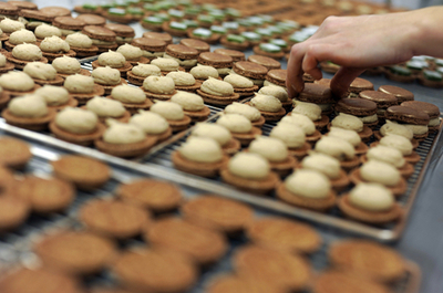 「コーヒーとクッキーがないなら出廷しません」 イスラエル