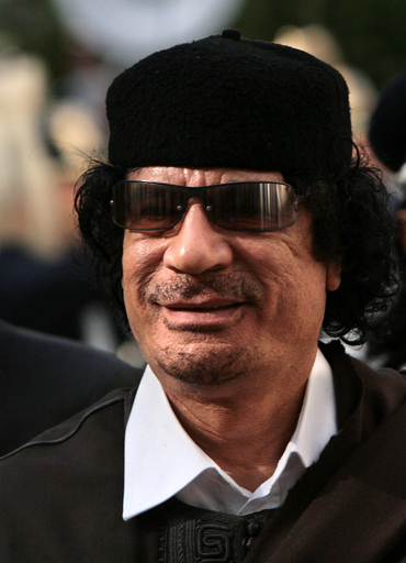 リビアのカダフィ大佐、欧州大国にアフリカへの植民支配時代の補償を求める