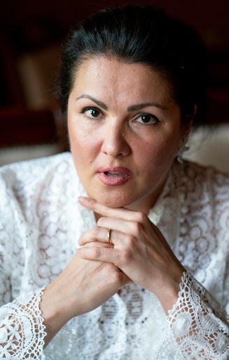 ロシアの世界的ソプラノ歌手、ウクライナ侵攻を非難