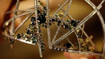 動画：英セント・マーチンズの学生が「ショーメ」からの課題に挑戦