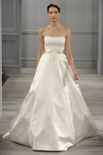 ＜14年春夏ブライダル・コレクション＞モニーク・リュイリエー