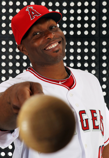 プホルスら補強のエンゼルスがフォトデー開催、高橋尚も登場