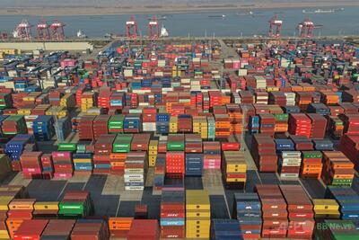 中国の貿易黒字、2025年に過去最大の1兆2000億ドル