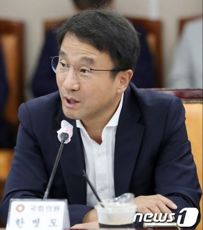 韓国ユーチューバーの総収入950億円…上位1％は1人で年間約8000万円という高収入