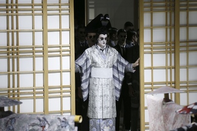 「トム ブラウン」16年春夏メンズ