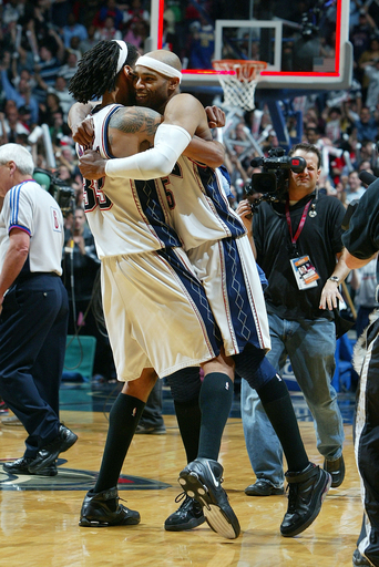 ＜06-07NBA プレーオフ＞ネッツ ラプターズとの接戦を制しカンファレンス準決勝進出を決める - 米国