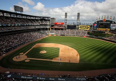 脳内出血のファーカー、手術受けて順調に回復 手足動かし話も