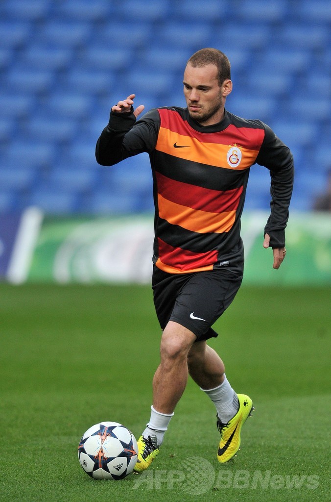 ガラタサライのドログバ、古巣相手に複雑な心境