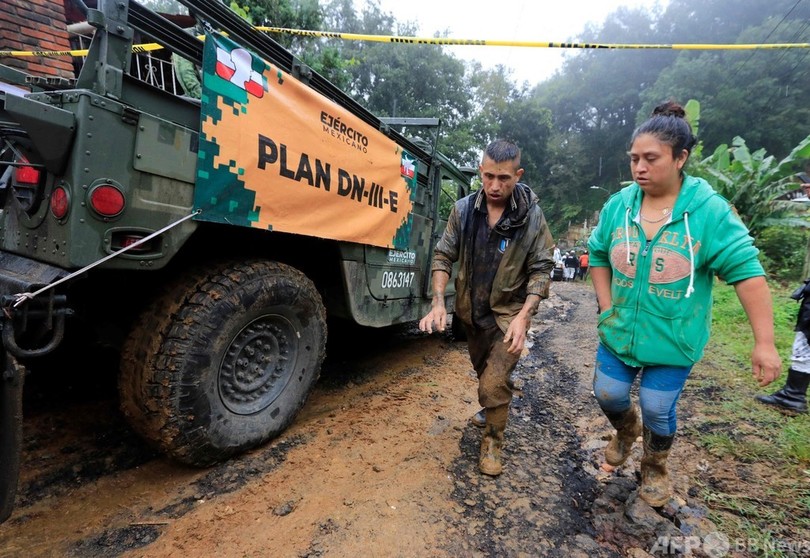 ハリケーン「グレース」、子ども5人含む8人死亡 メキシコ
