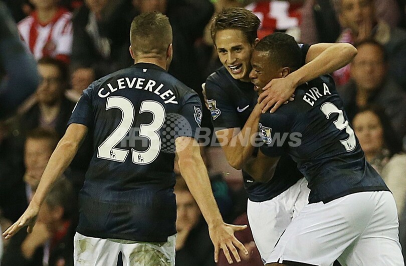 ヤヌザイの2得点でマンUが連敗ストップ