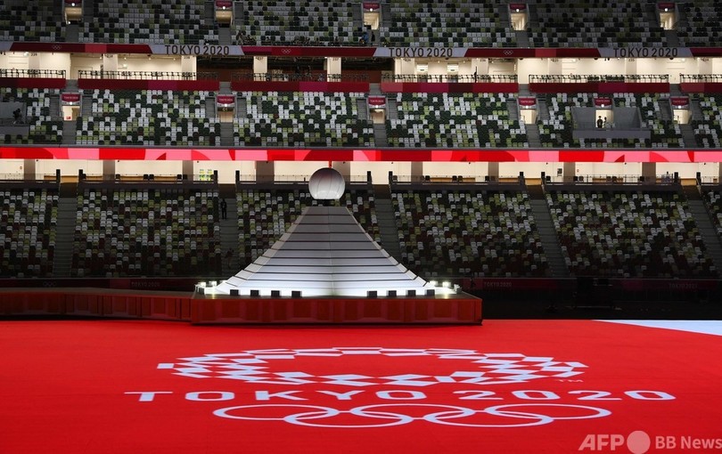 チケットに400万円以上つぎ込んだ熱狂的五輪ファン、開会式は会場の外で