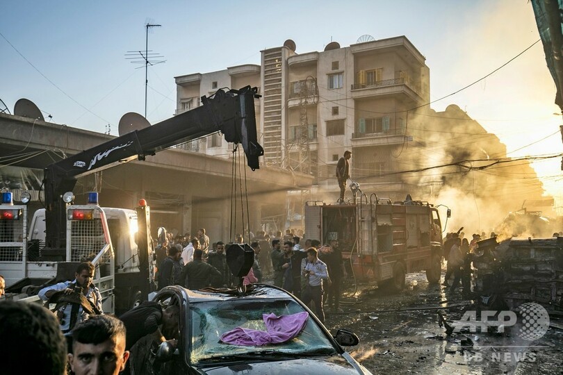 シリアのクルド人支配中心都市で同時攻撃、6人死亡