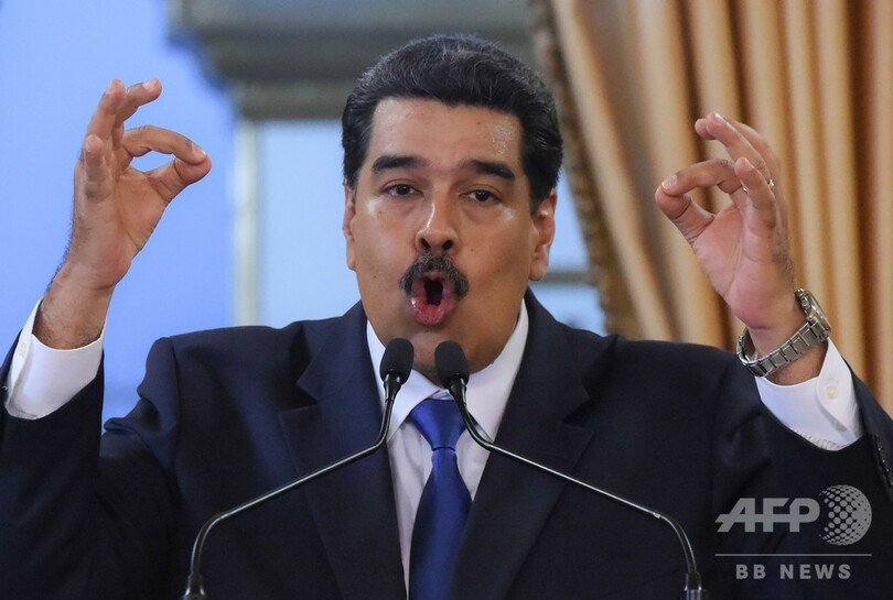 マドゥロ氏、米援助の受け入れ拒絶 「物乞いではない」