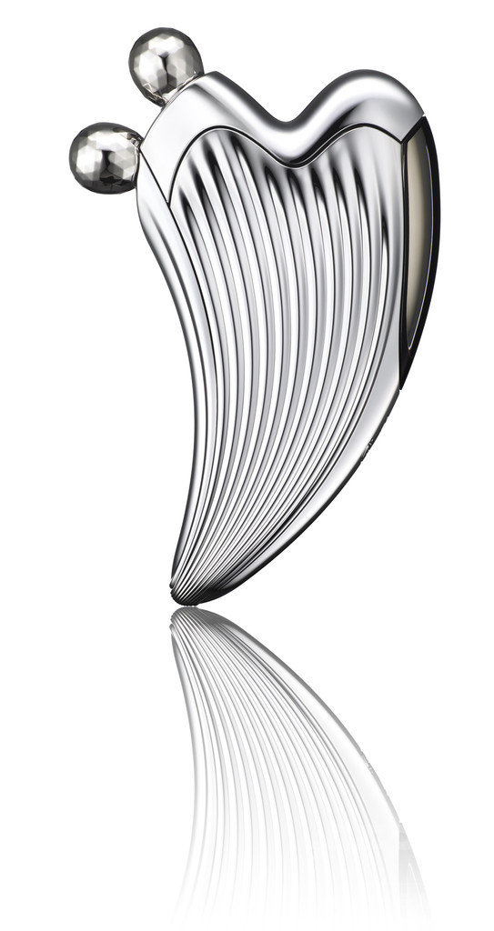 エステシャンの手の動きを再現、「リファ」2種の新作美容ローラー