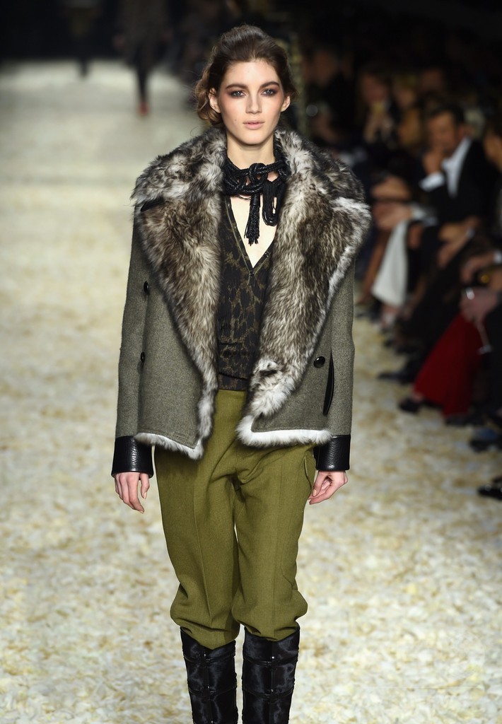 生まれ育ったサンタフェから着想を得たボヘミアンシック、「トム フォード」15/16年秋冬