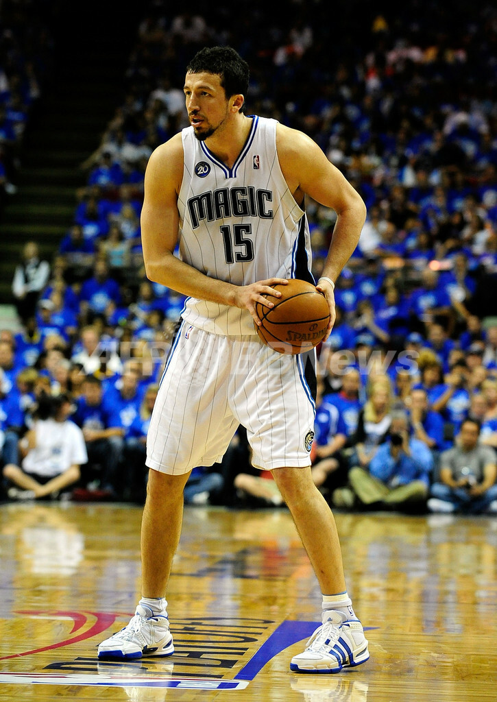 セブンティシクサーズ マジックとの初戦を制す、NBAプレーオフ 写真20