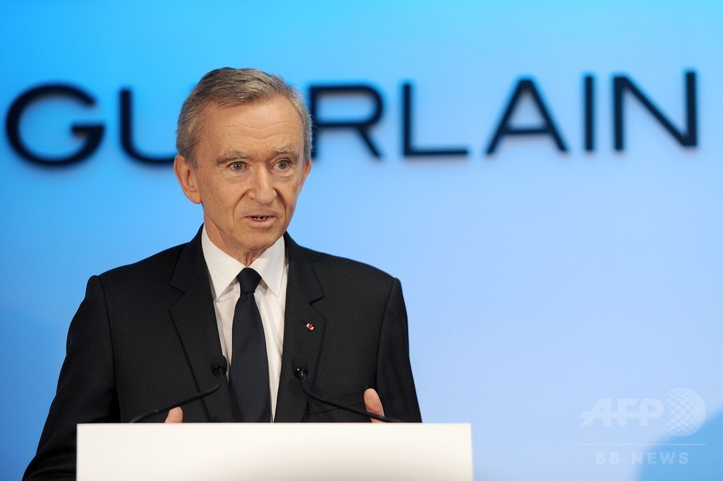 仏首相も視察、「ゲラン」が新生産施設をオープン