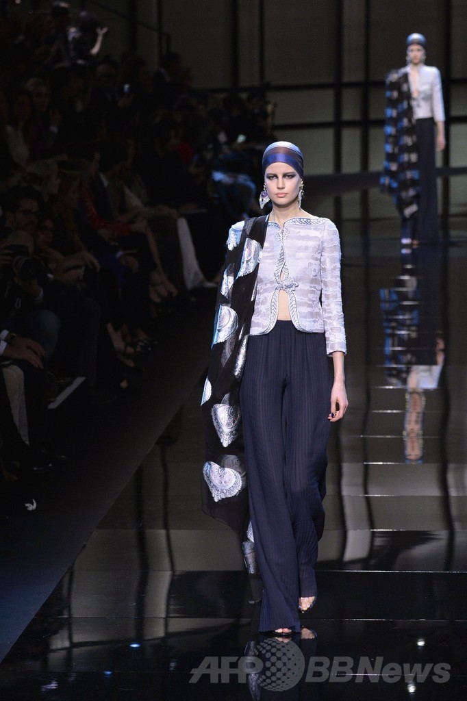 ＜14年春夏パリ・オートクチュール＞ジョルジオ アルマーニ プリヴェ